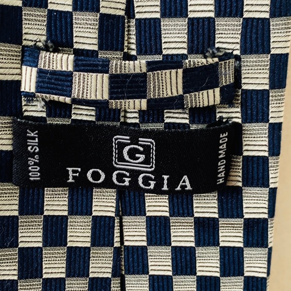 Fogia Men’s Tie - Picture 2 of 4
